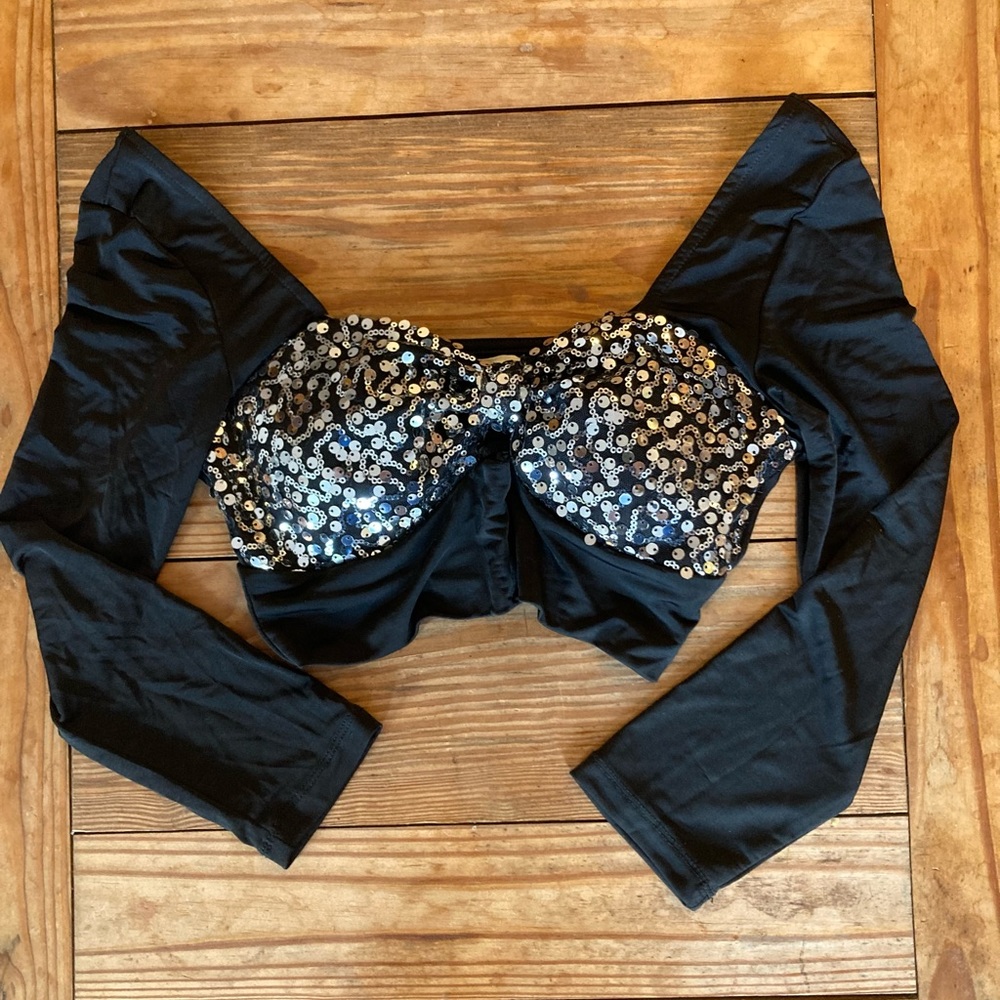 Sequined Crop Top - Picture 3 of 4
